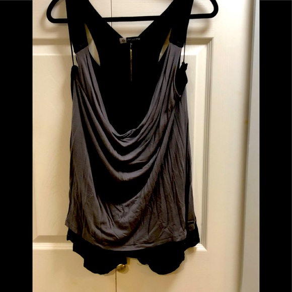 Love and legend black feet zipper back - Picture 1 of 3